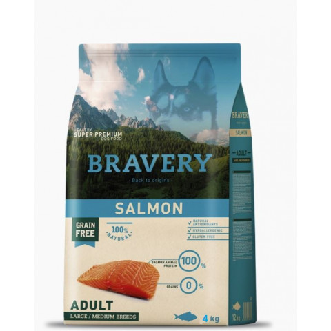 Bravery Salmon Adult L/M breeds, Hypoallergén, Lazacos kutya száraztáp 43% hús 4 kg